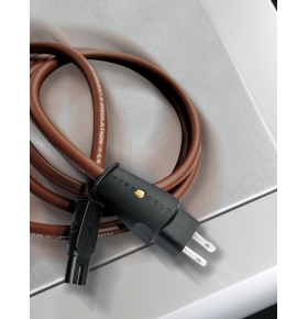 WIREWORLD Electra™ 10 Shielded Mini Power Conditioning Cord 1.5M